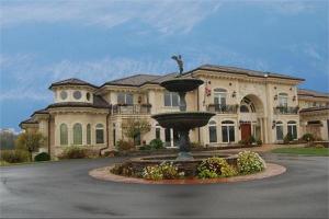 $5 Million Mansion in Wisconsin